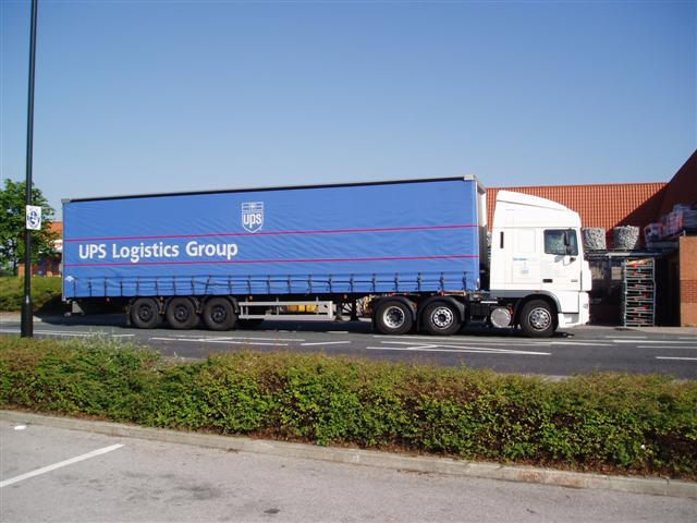 400990